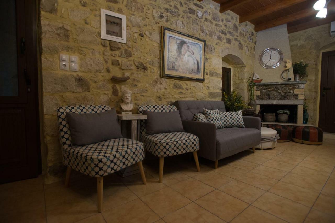 Villa Kamelia-Renovated Old House-South Crete Galiá Buitenkant foto